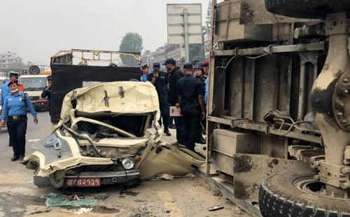 सानेपामा  सडक दुर्घटना,दुई जनाको मृत्यु