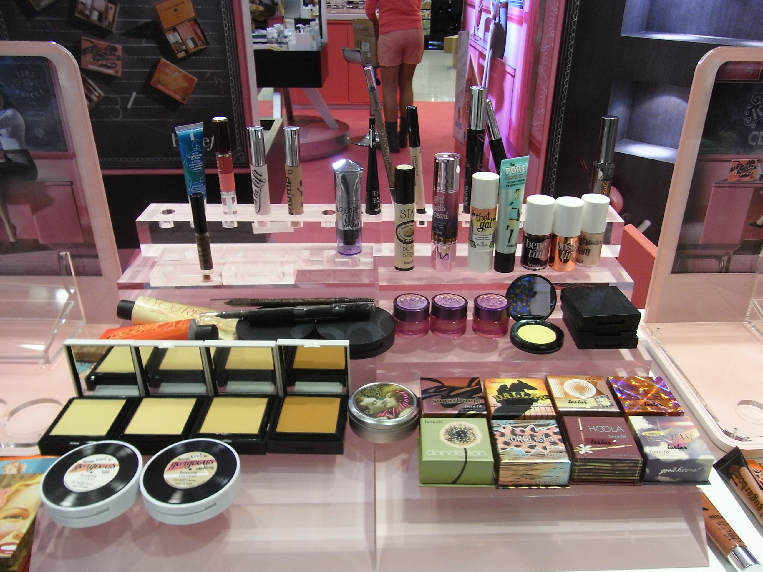 Govt fixes criteria for cosmetic items