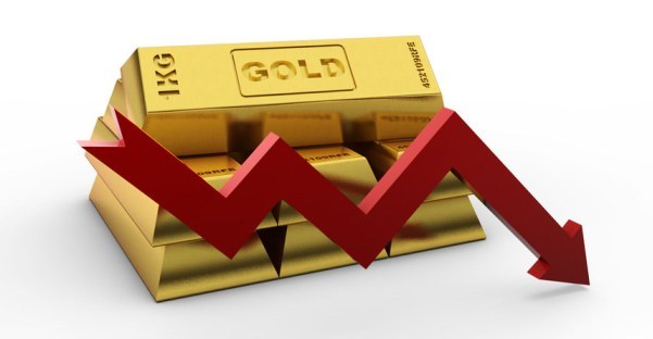 Gold price loses Rs 1000 per tola