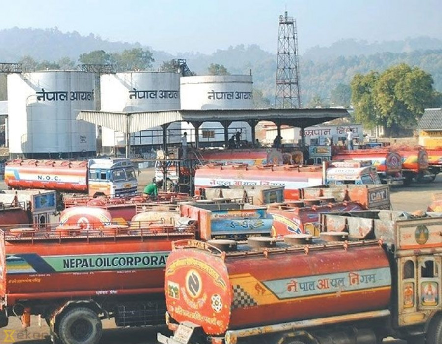 काँकडभिट्टाबाट एक वर्षमा २४ अर्ब ५० करोड बराबरको पेट्रोलियम पदार्थ आयात
