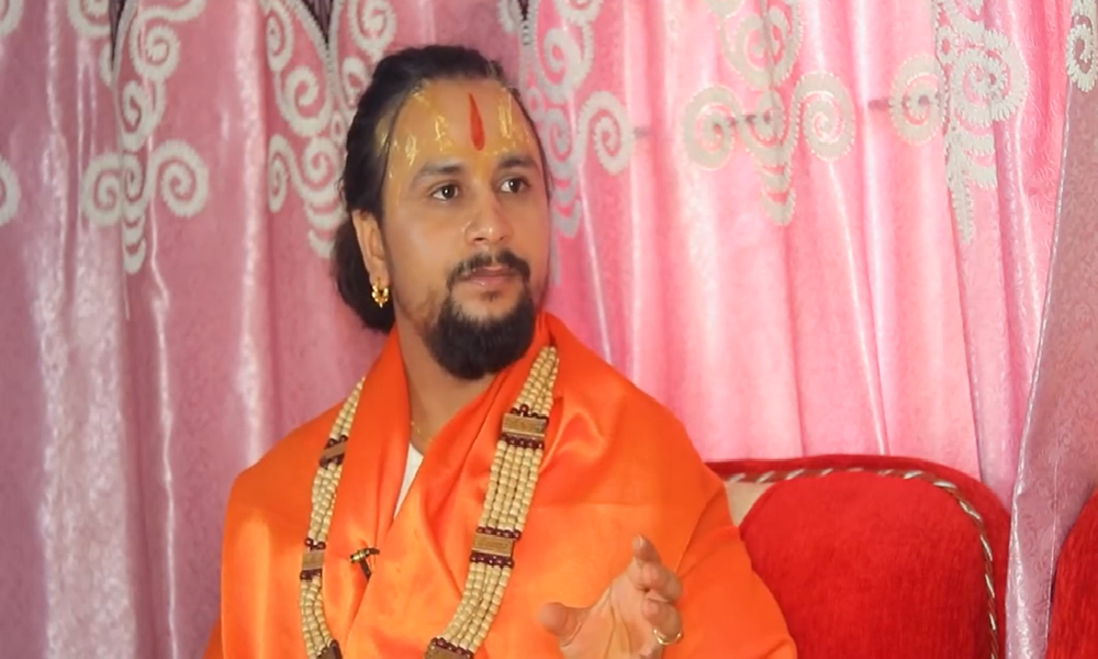 ‘धर्मगुरू’ भनेर चिनिने खतिवडालाई नेताहरूको अशुभ कामना गर्न लागेको हल्ला चलेपछि पक्राउ