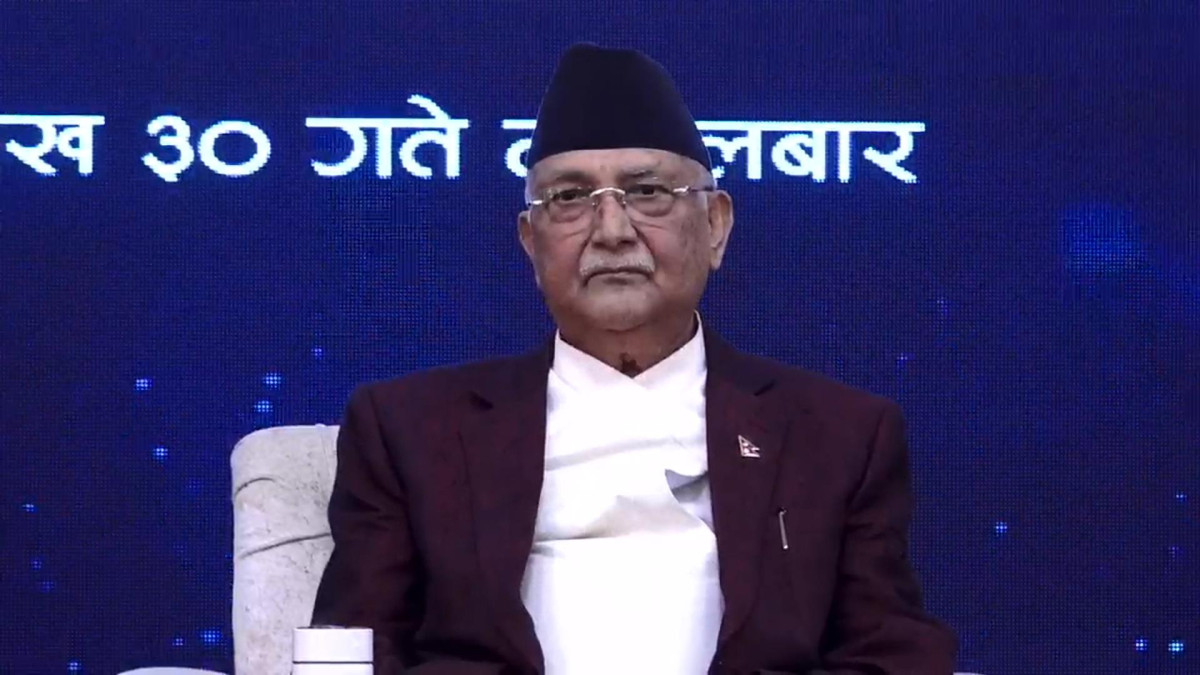 नेकपा एमालेका अध्यक्ष ओली पक्राउ