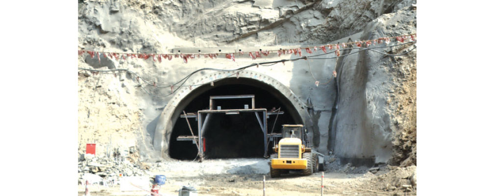 सिद्धबाबा सुरुङमार्गमा आगामी मंसिरभित्र गाडी गुडाउने तयारी