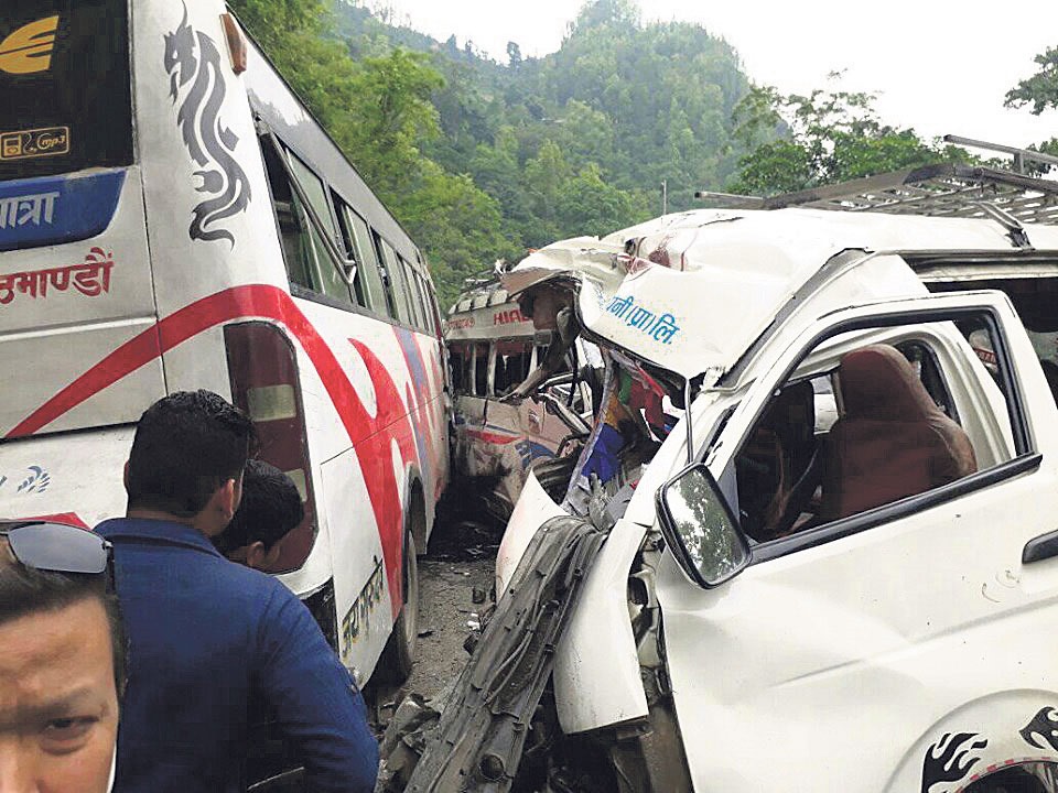नेपालमा विद्युतीय भ्यान सम्बन्धी भ्रामक प्रचार, बिग्रदो हाईवे र चालक सचेतनाको कमी