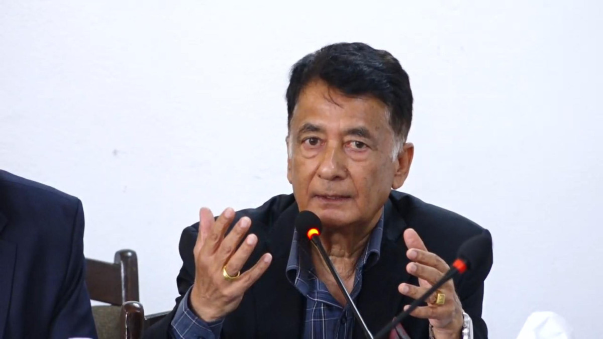 'बैंकमा तरलता छ तर व्यवसायी पैसा लिएर व्यवसायमा लगानी गर्न हिच्किएका छन'
