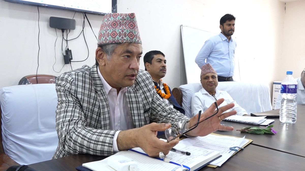 प्रतियुनिट आठ रुपैयाँ पर्ने बिजुली सिंचाईका लागि तीन रुपैयाँमा दिने निर्देशक शाक्यकाे उद्घाेष