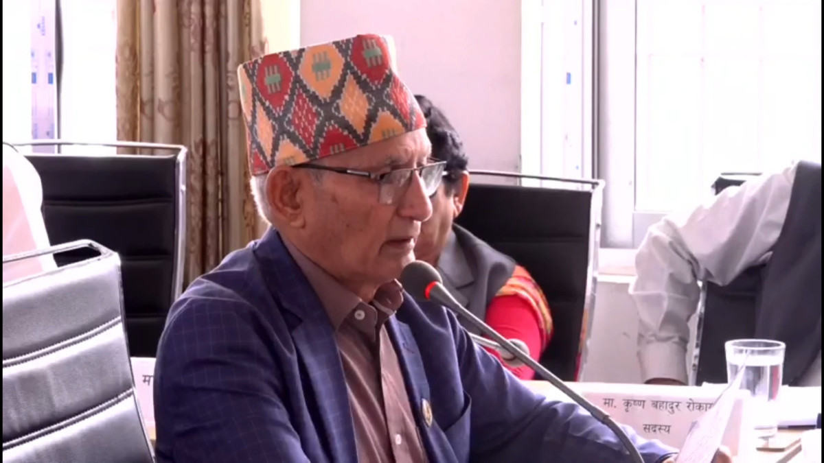 स्वास्थ्य सेवाका कर्मचारीहरुलाई पनि निजामति सेवा विधेयकमा समेट्नुपर्छः सांसद भट्टराई