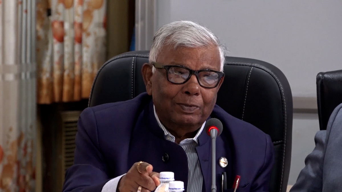 'विनोद चौधरीको आमा बुबालाई किन चाहियाे सामाजिक सुरक्षा भत्ता? सामाजिक सुरक्षा भत्ता गरिबलाई मात्रै दिउँ'