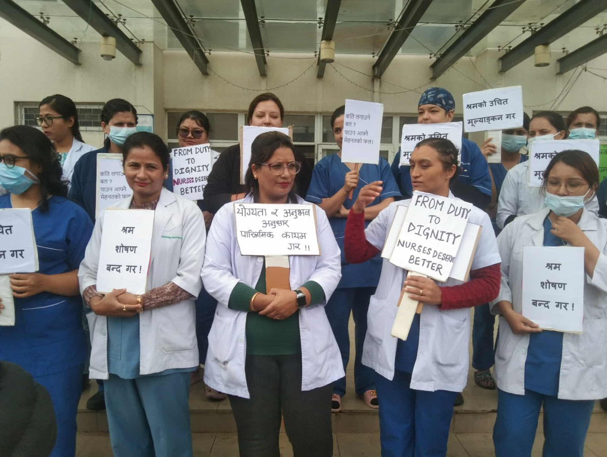 सरकारी सरहको पारिश्रमिक पाउने सहमतिपछि आन्दोलनरत निजी अस्पतालका नर्सहरु काममा फर्किए