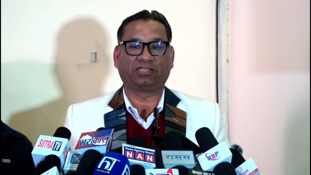 पार्टीबाट बिदा लिएमात्रै केपी ओलीको सम्मान बढ्छः कर्ण थापा