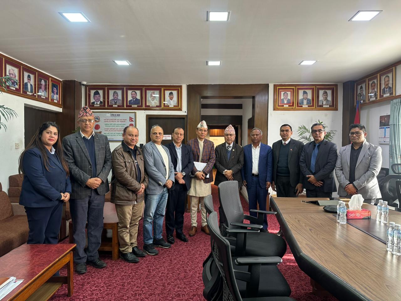 एनआरएन नेपाल डेभलप्मेन्ट फण्ड सञ्चालनका लागि सरकार सकारात्मक छ: अर्थमन्त्री खनाल