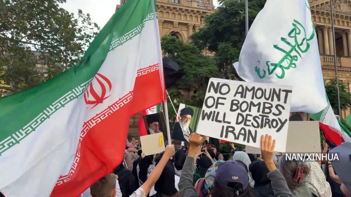 इरानमाथिको अमेरिका–इजरायली आक्रमणको विरोधमा सिड्नीमा प्रदर्शन
