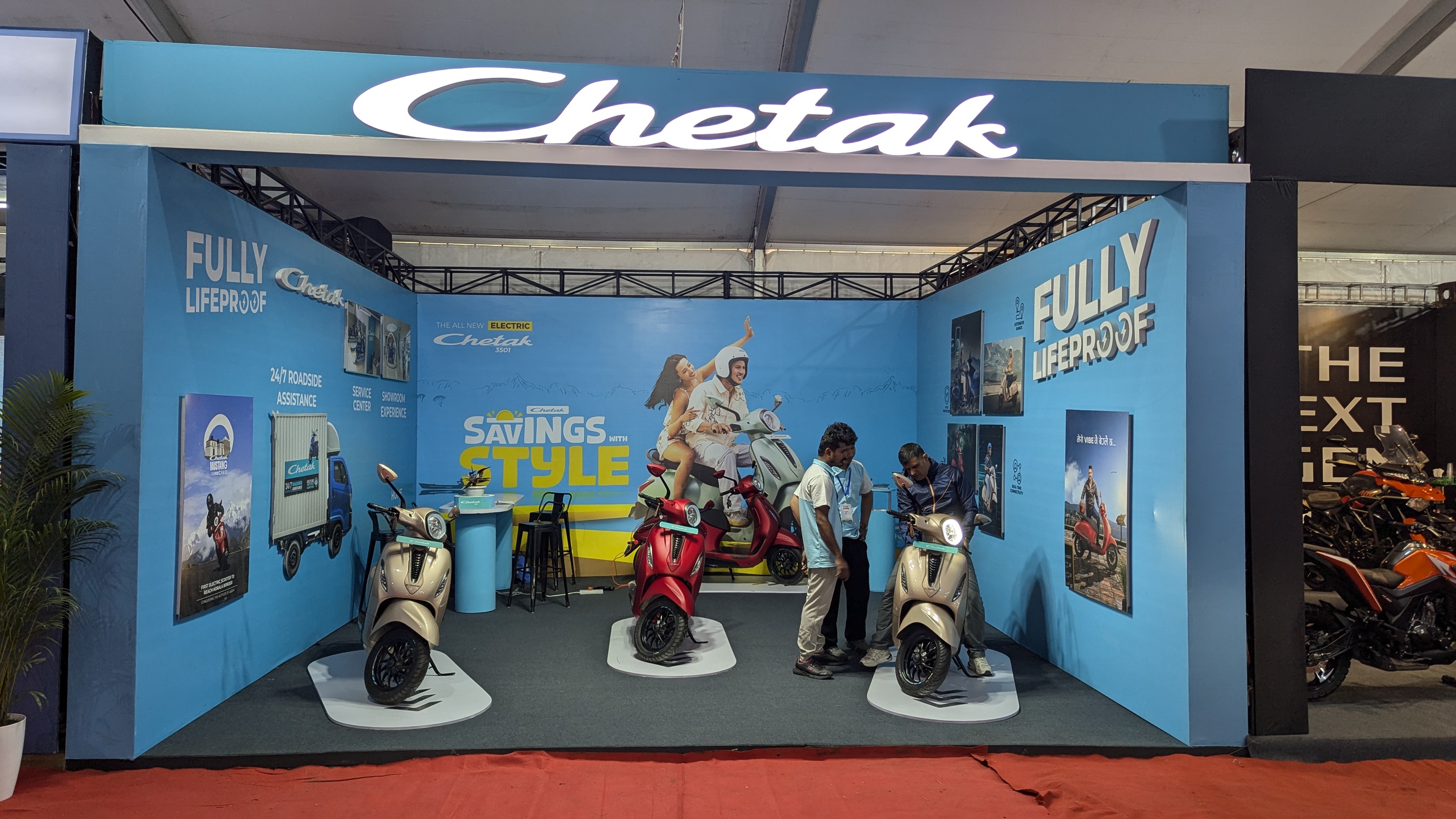 ‘वाडा अटो शो २०२६’ मा बजाज चेतक ईभीको पोखरामा ‘डेब्यु’, यस्ता छन् सुविधाहरु