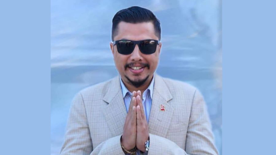 ऊर्जामन्त्रीमा विराजभक्त श्रेष्ठ नियुक्त हुँदै, को हुन् उनी ?