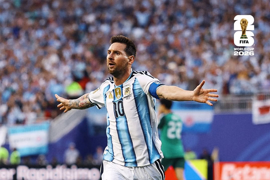 Messi scores his first world Cup hat trick in his sixth World Cup to beat Algeria