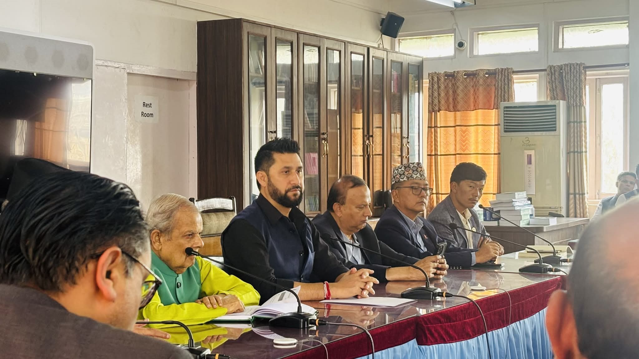 सुनसरी घटना समाधान गर्न प्रधानमन्त्रीको विशेष पहल : अर्थमन्त्री डा. वाग्ले