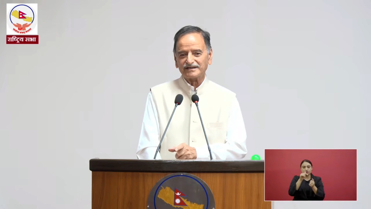 कृष्णप्रसाद सिटौलाको प्रश्न– ‘प्रधानमन्त्री किन संसद छलेर पर्दाभित्रबाट शासन चलाउँदै हुनुहुन्छ ?’