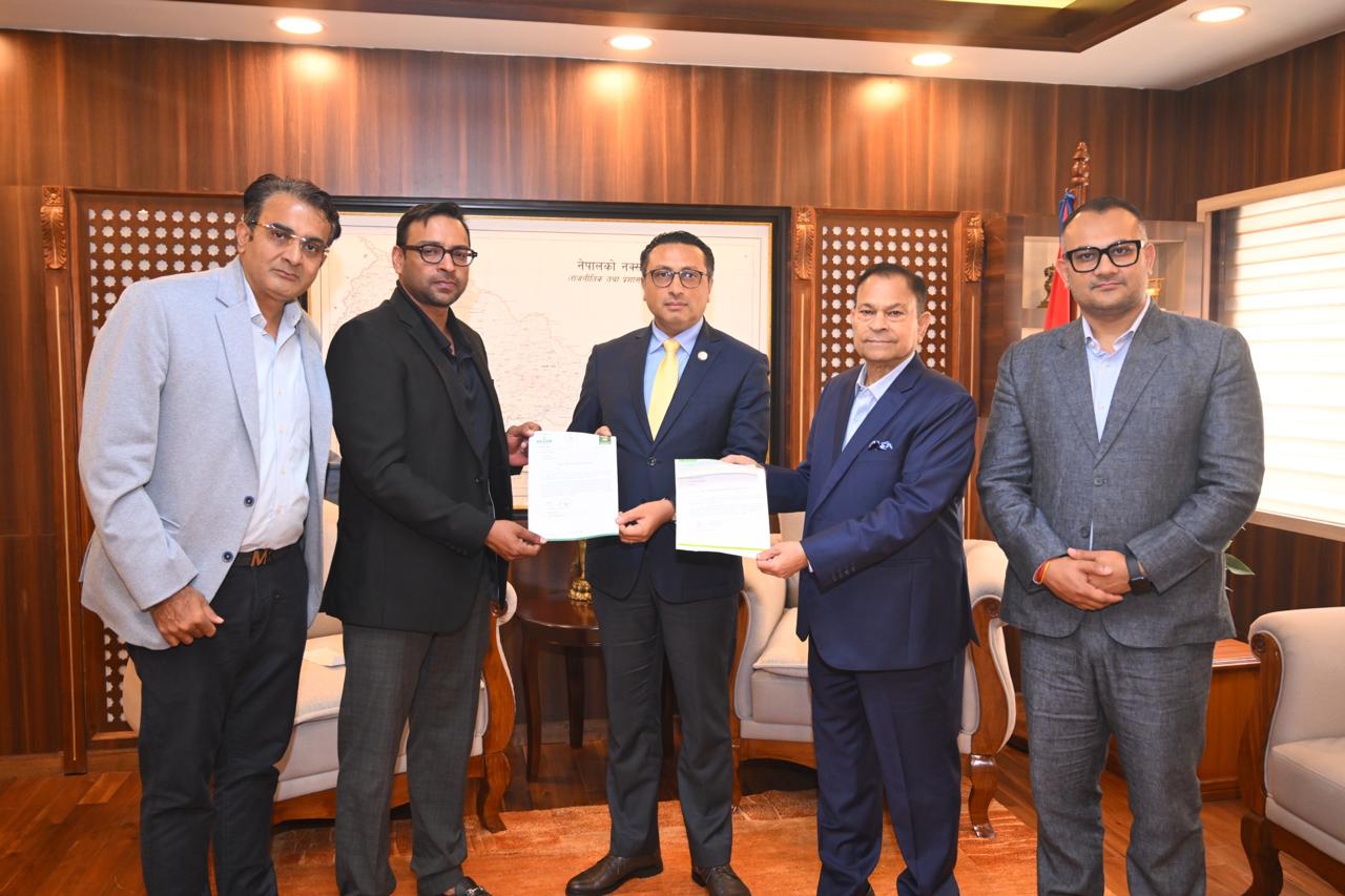 बाढीपीडितको लागि शिवम् सिमेन्टद्वारा ११ हजार बोरा सिमेन्ट र शिवम् होल्डिङस्द्वारा २१ लाख सहयोग घोषणा