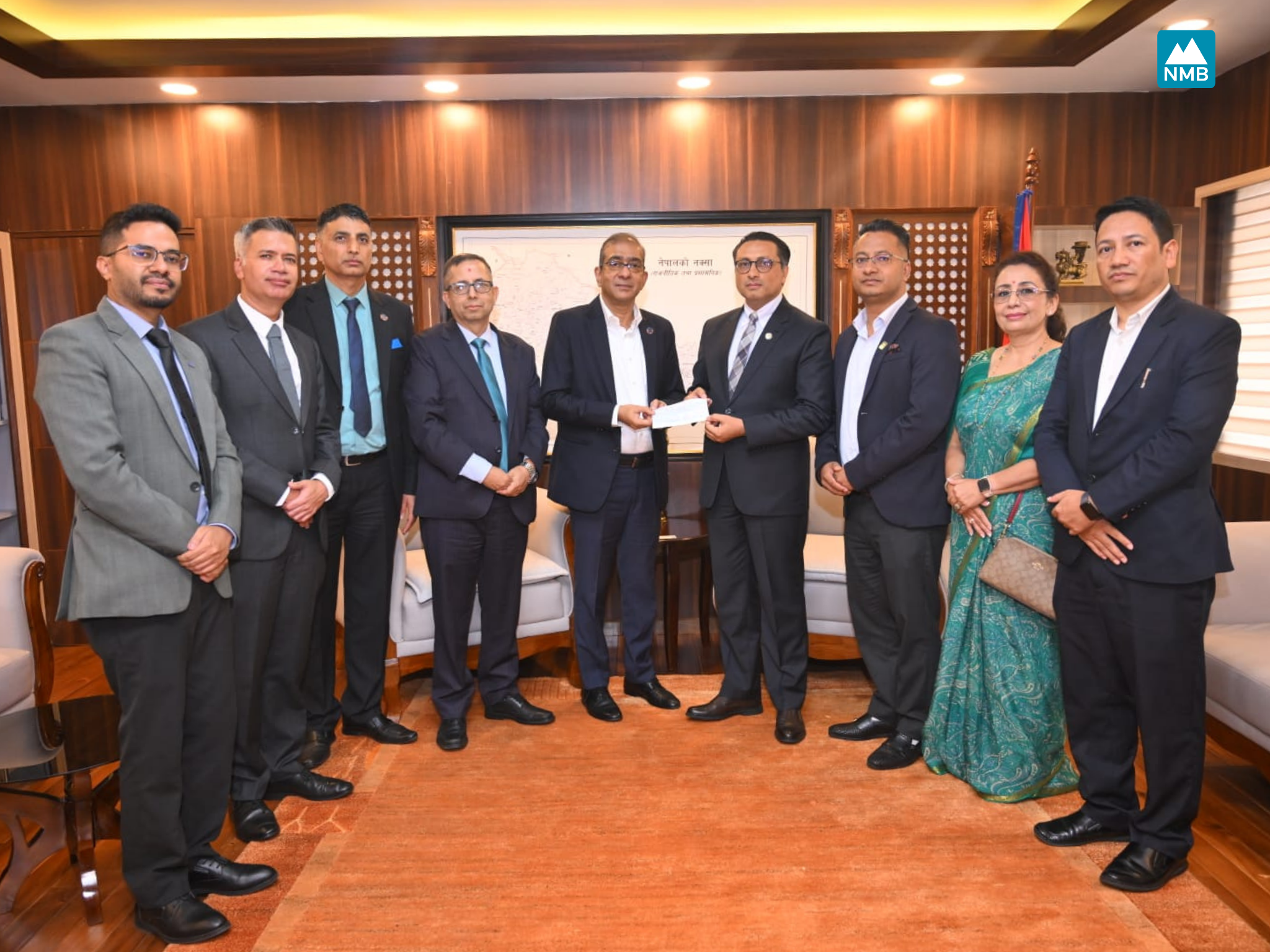 एनएमबि बैंकद्वारा भोटेकोशी बाढी प्रभावितका लागि ३ करोड ५१ लाख रुपैयाँ सहयोग